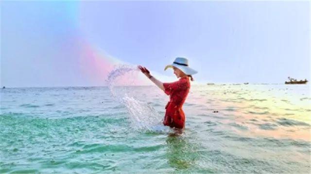 最佳精选解释落实:北海大量海水灌入市区街道，灾难与应对的挑战