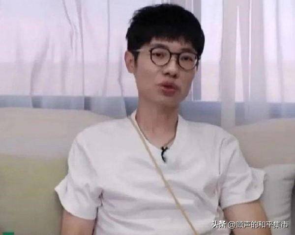 最佳精选:李行亮开车崩溃大哭，压力与情绪的交织