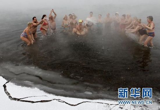 零下24℃的生死考验，俄三人山中待三天的奇迹生还