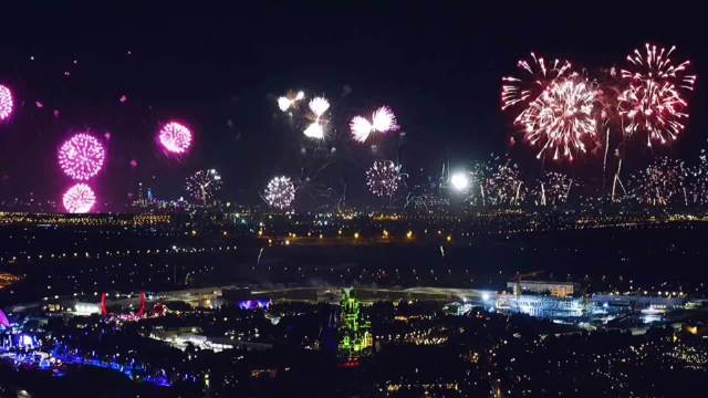 百度热搜跨年烟花夜，璀璨夜空下的共同记忆